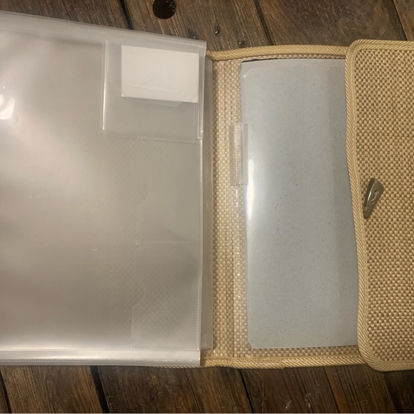 COPY - Woven Organizer/File Folder - Picture 2 of 3